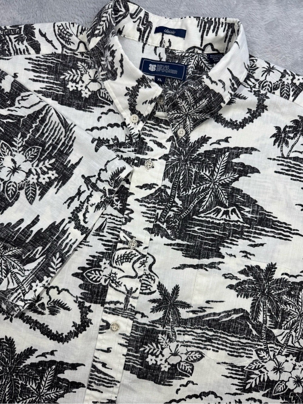 Reyn Spooner Classic Men’s XL Black White Hawaiian Aloha Shirt